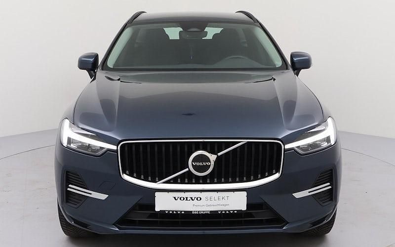 Gebraucht Volvo XC60 Core 197 PS (144 kW) 2023 Blau SUV