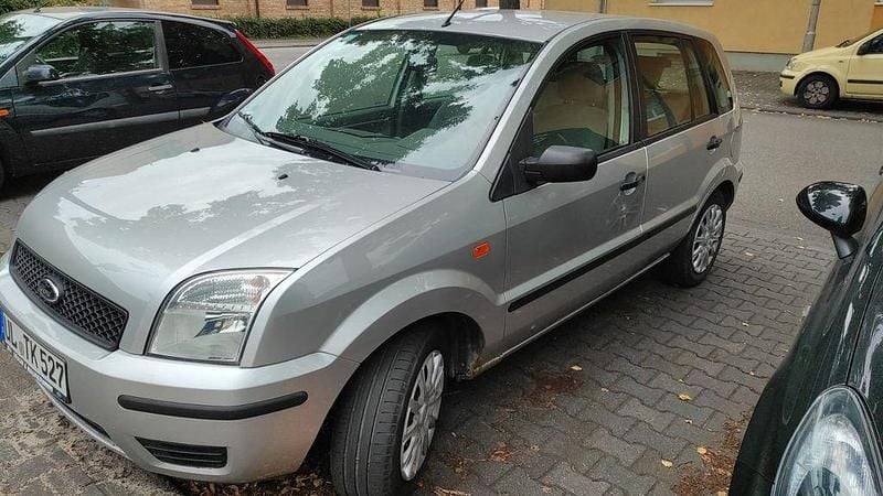 Gebraucht 2003 Ford Fusion Ambiente Limousine | 1.500 € (Guter Preis) - Bild 1/4