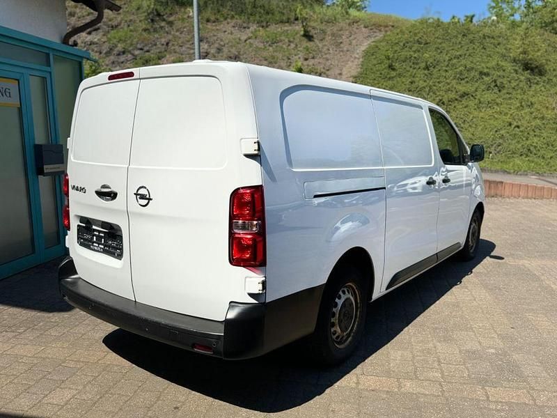 Gebraucht Opel Vivaro Selection 122 PS (89 kW) 2020 Weiß Van / Kleinbus