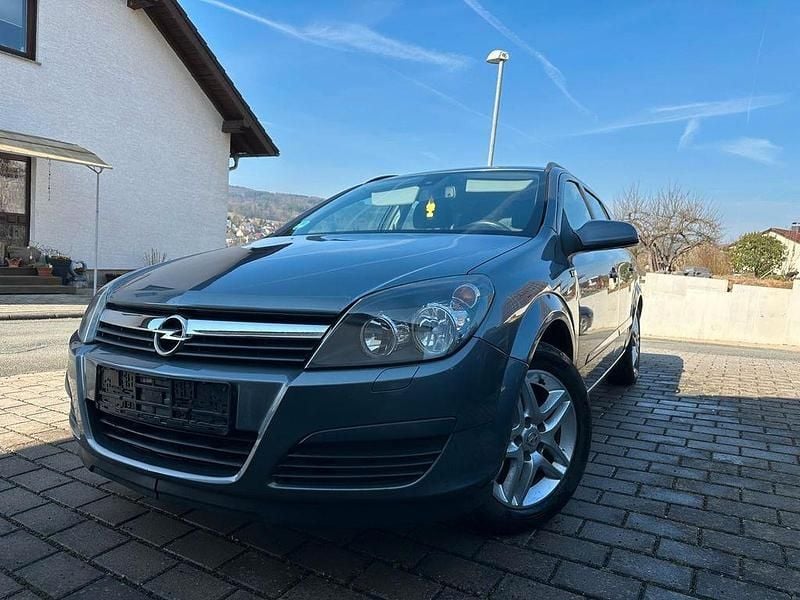 Gebraucht Opel Astra 120 PS (88 kW) 2008 Grau Limousine