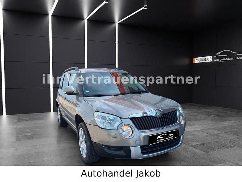 Grau Gebraucht 2010 Skoda Yeti Ambition SUV | 4.999 € (Superpreis) - Bild 1/4