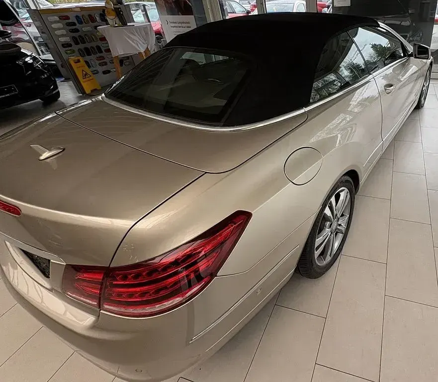 Gebraucht Mercedes E250 204 PS (150 kW) 2017 Grau Cabrio