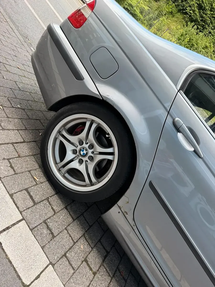 Gebraucht BMW 320 150 PS (110 kW) 2003 Andere farben Limousine