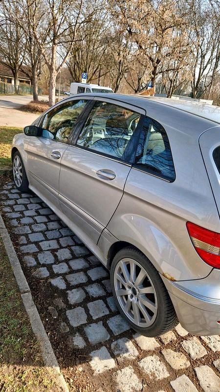 Gebraucht Mercedes B200 2005 Silber Van / Kleinbus