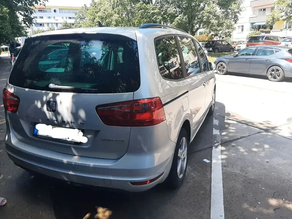 Gebraucht Seat Alhambra 4You 140 PS (102 kW) 2014 Beige Van / Kleinbus