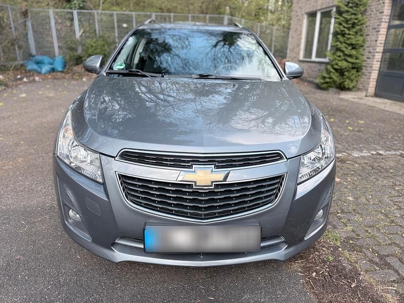 Gebraucht Chevrolet Cruze 131 PS (96 kW) 2012 Grau Kombi