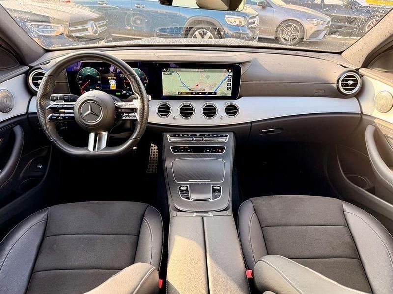 Gebraucht Mercedes E300 AMG 194 PS (142 kW) 2022 Schwarz Kombi