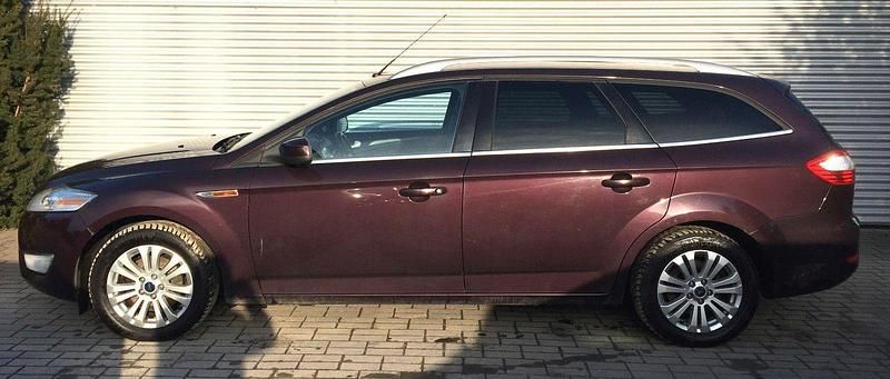 Gebraucht Ford Mondeo Titanium 145 PS (106 kW) 2009 Violet Kombi