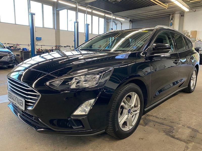 Second-hand Ford Focus 120 CP (88 kW) 2021 Negru Break