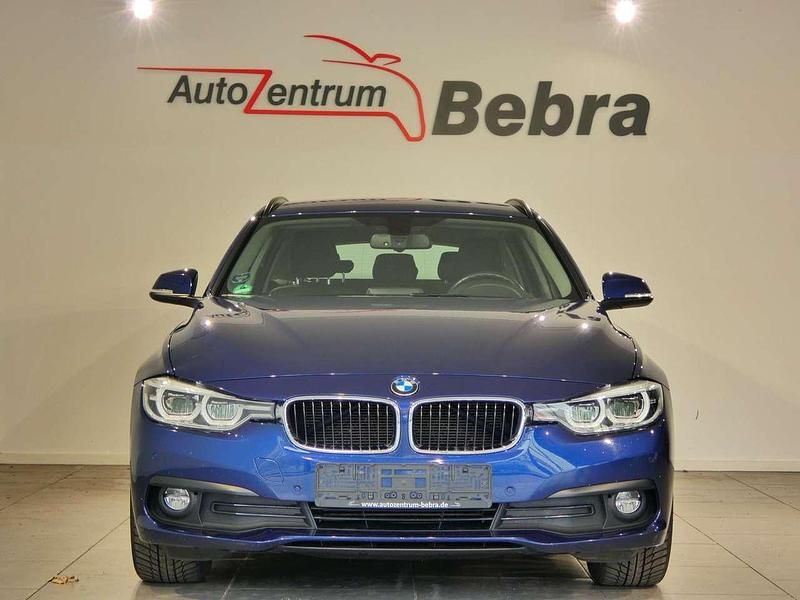 Gebraucht BMW 320 Advantage 190 PS (139 kW) 2016 Mediterranblau Kombi