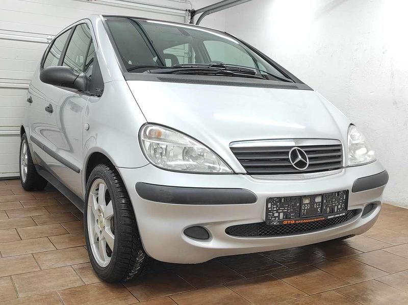 Gebraucht Mercedes A160 102 PS (75 kW) 2002 Silber Limousine