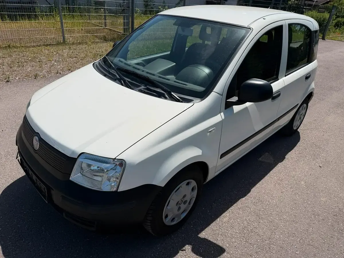 Używany Fiat Panda 70 KM (51 kW) 2012 Biały Hatchback