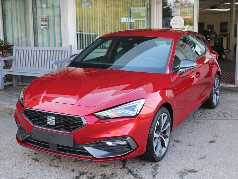 "desire" rot metallic Gebraucht 2020 Seat Leon FR Limousine | 24.490 € (Etwas zu teuer) - Bild 1/4