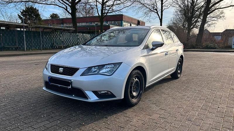 Gebraucht Seat Leon ST Style 125 PS (91 kW) 2015 Silber Kombi