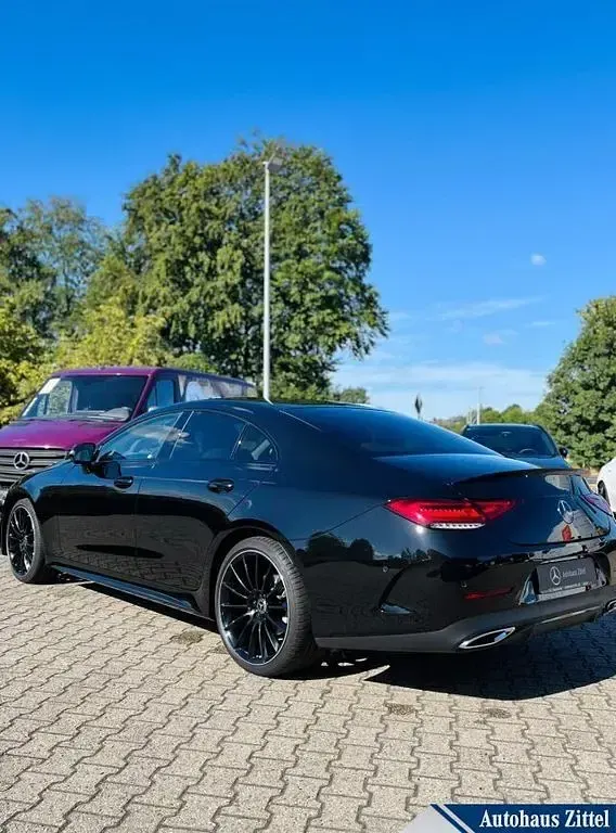Gebraucht Mercedes CLS220 AMG line 194 PS (142 kW) 2023 Schwarz Coupé