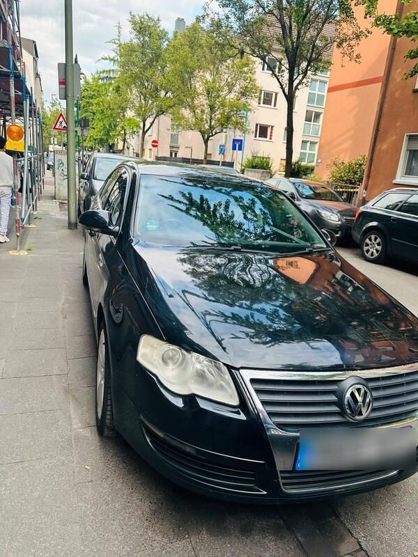Schwarz Gebraucht 2006 VW Passat Limousine | 1.400 € (Superpreis) - Bild 1/4