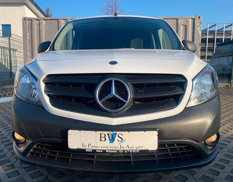 Gebraucht Mercedes Citan 108 80 PS (58 kW) 2021 Weiß Van / Kleinbus
