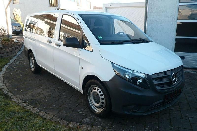 Weiß Gebraucht 2018 Mercedes Vito Van | 16.500 € (Superpreis) - Bild 1/4