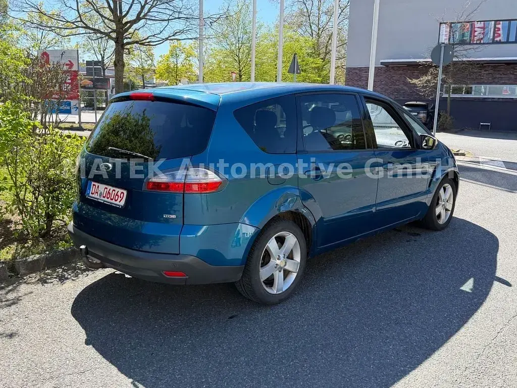 Używany Ford S-MAX S 140 KM (102 kW) 2007 Niebieski Minivan