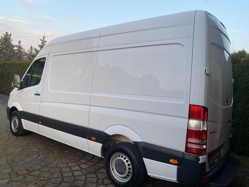 Gebraucht Mercedes Sprinter 143 PS (105 kW) 2018 (weiss (arktikweiß)) Van