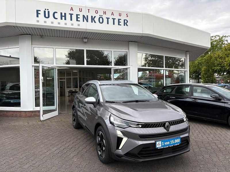 Gebraucht Renault Captur Techno 158 PS (116 kW) 2024 Grau SUV
