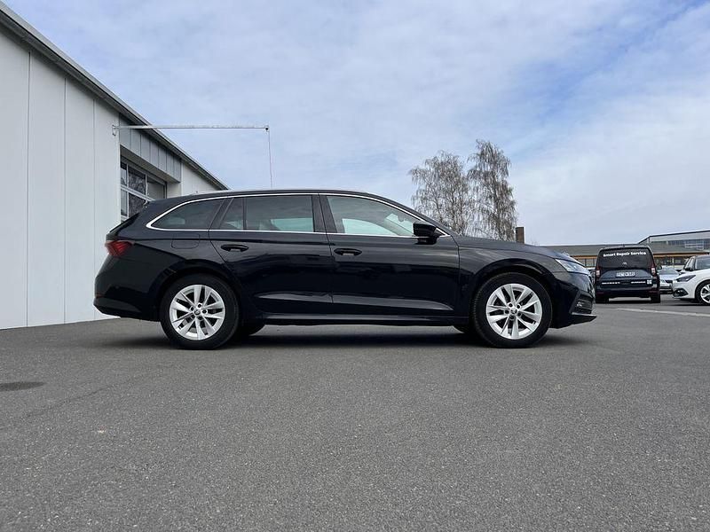Gebraucht Skoda Octavia Style 116 PS (85 kW) 2022 Schwarz Kombi