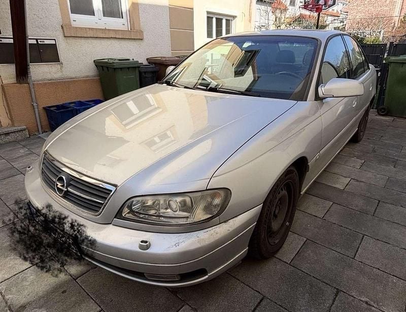 Gebraucht Opel Omega 211 PS (155 kW) 2000 Silber Limousine