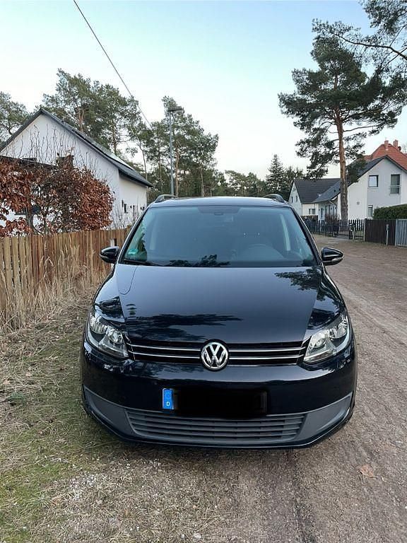 Gebraucht VW Touran Trendline 140 PS (102 kW) 2011 Schwarz Van / Kleinbus