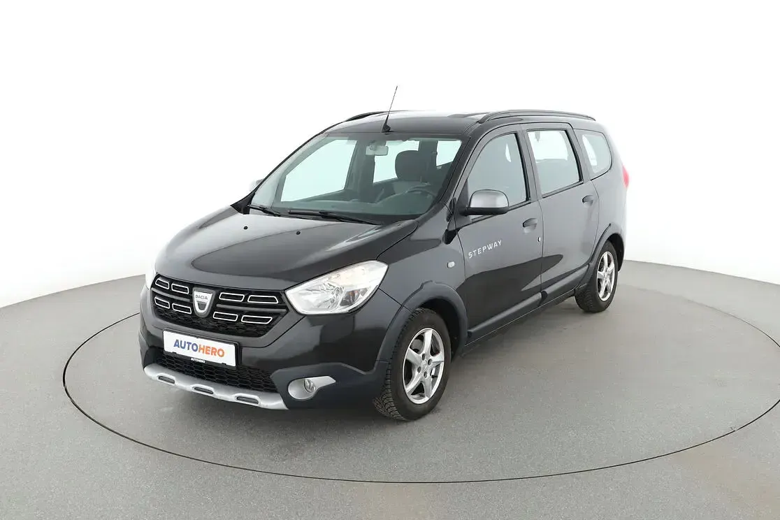 Gebraucht Dacia Lodgy Stepway 131 PS (96 kW) 2019 Van / Kleinbus