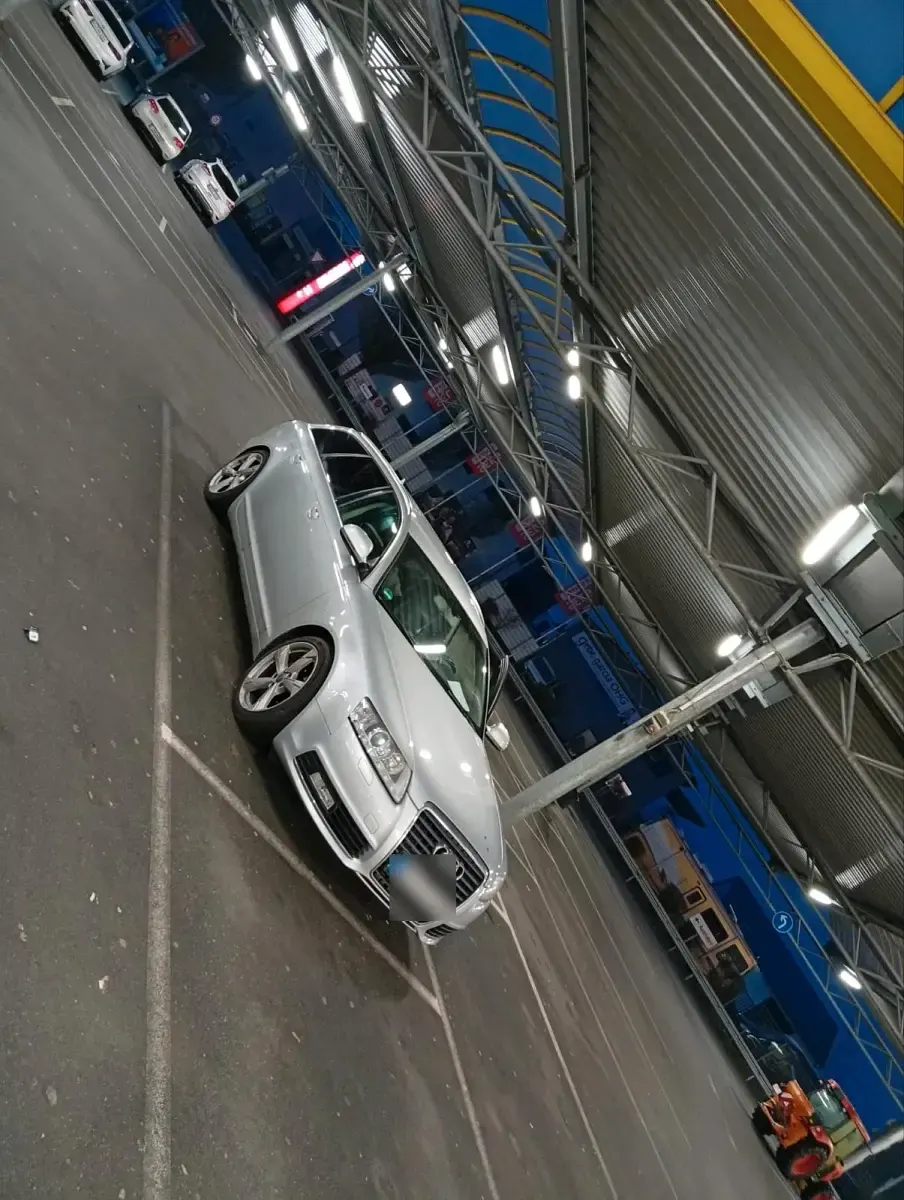 Gebraucht Audi A6 Comfort 170 PS (125 kW) 2011 Silber Kombi