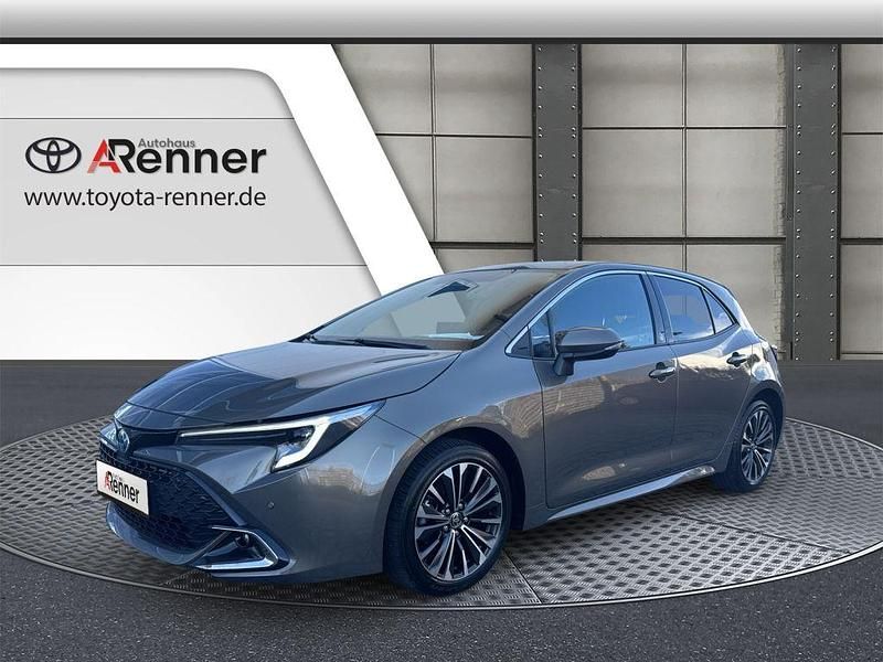 Gebraucht Toyota Corolla Team 140 PS (102 kW) 2023 Gold Limousine