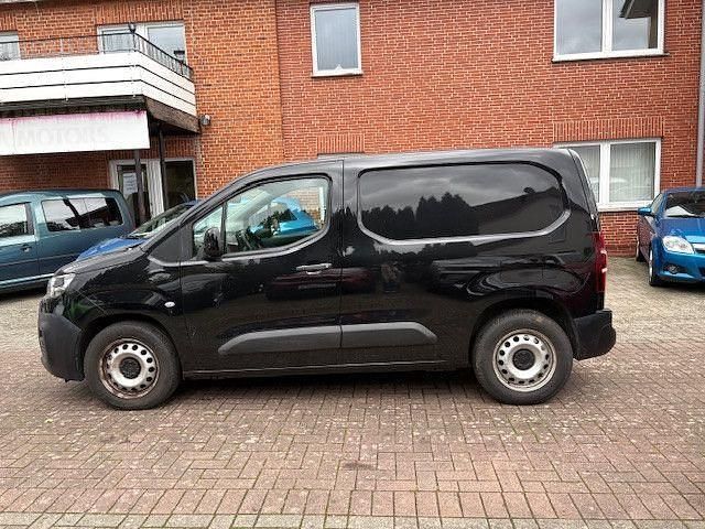Gebraucht Citroën e-Berlingo 100 kW (136 PS) 2022 Van / Kleinbus