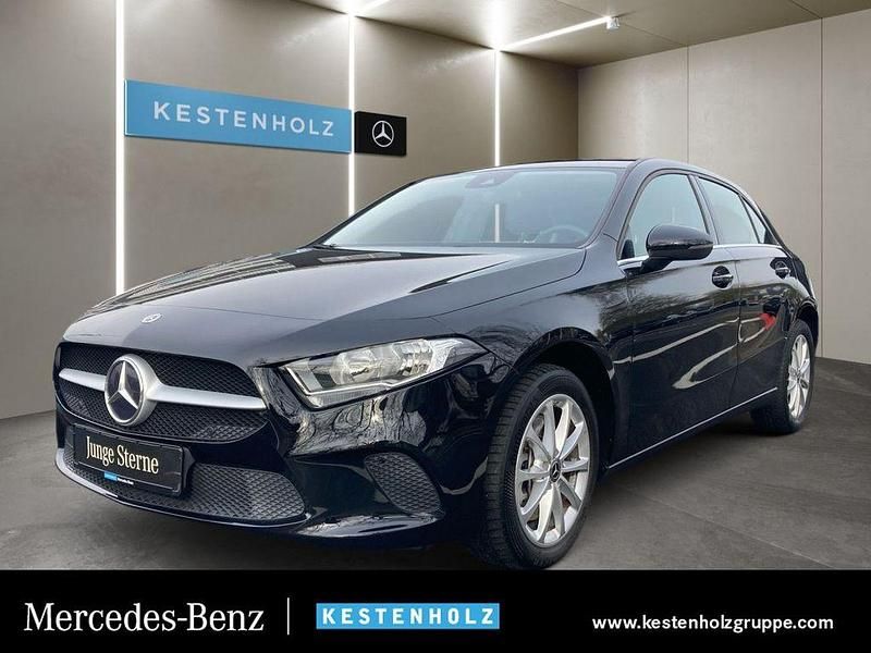 Gebraucht Mercedes A250 218 PS (160 kW) 2021 Schwarz Limousine