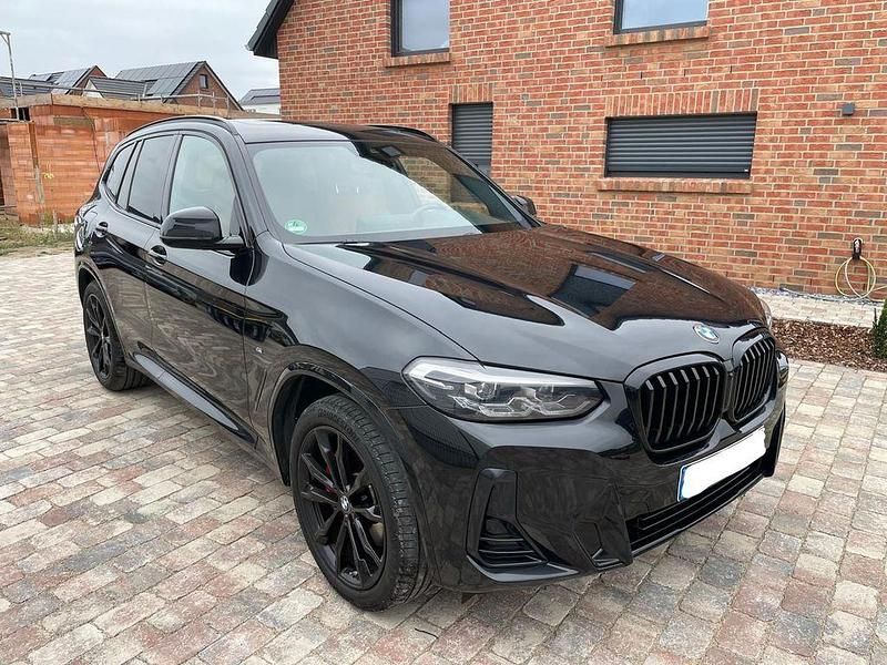 Schwarz Gebraucht 2022 BMW X3 M Sport SUV | 43.800 € (Etwas zu teuer) - Bild 1/4