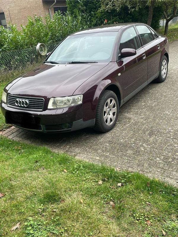 Gebraucht 2001 Audi A4 Limousine | 3.800 € (Fairer Preis) - Bild 1/4