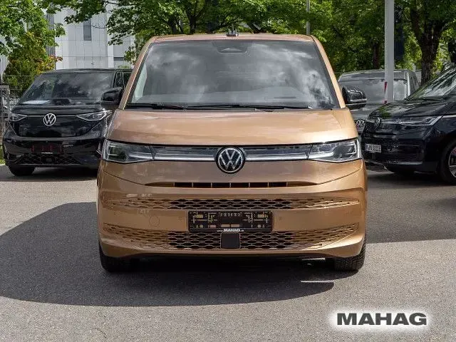 Neu VW Multivan Life 177 PS (130 kW) 2025 Braun Van / Kleinbus