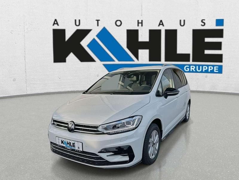 Oryxweiß perlmutteffekt Neu 2025 VW Touran Goal Van / Kleinbus | 52.990 € - Bild 1/4