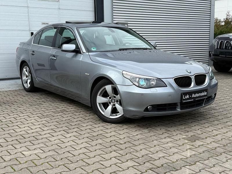 Silbergrau metallic Gebraucht 2005 BMW 535 Limousine | 7.990 € (Fairer Preis) - Bild 1/4