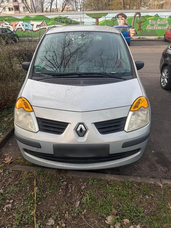 Gebraucht Renault Modus 119 PS (87 kW) 2005 Silber Van / Kleinbus