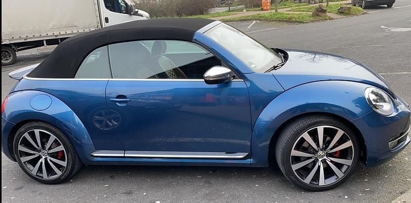 Gebraucht VW Beetle 220 PS (161 kW) 2016 Blau Kleinwagen