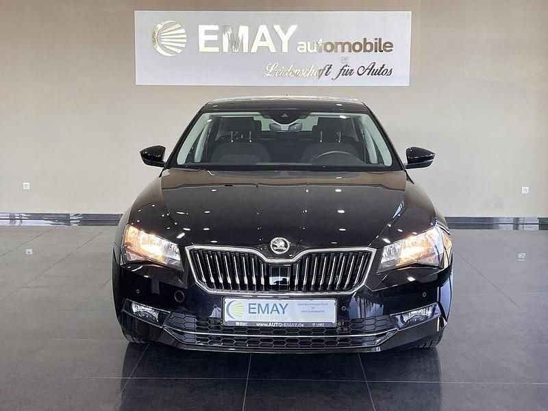 Gebraucht Skoda Superb Ambition 150 PS (110 kW) 2018 Schwarzmagic perleffekt Limousine