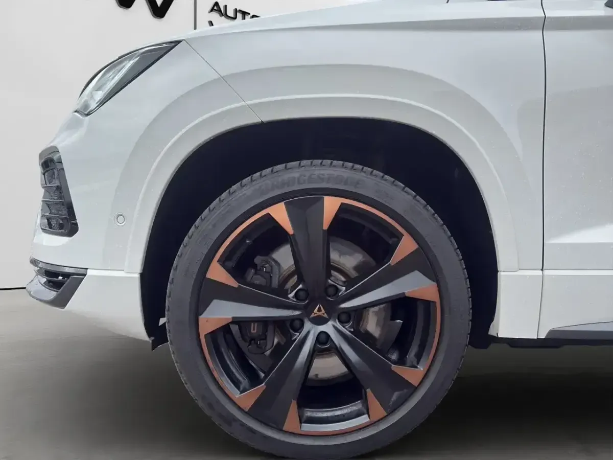Gebraucht Cupra Ateca VZ 300 PS (220 kW) 2024 Weiß SUV