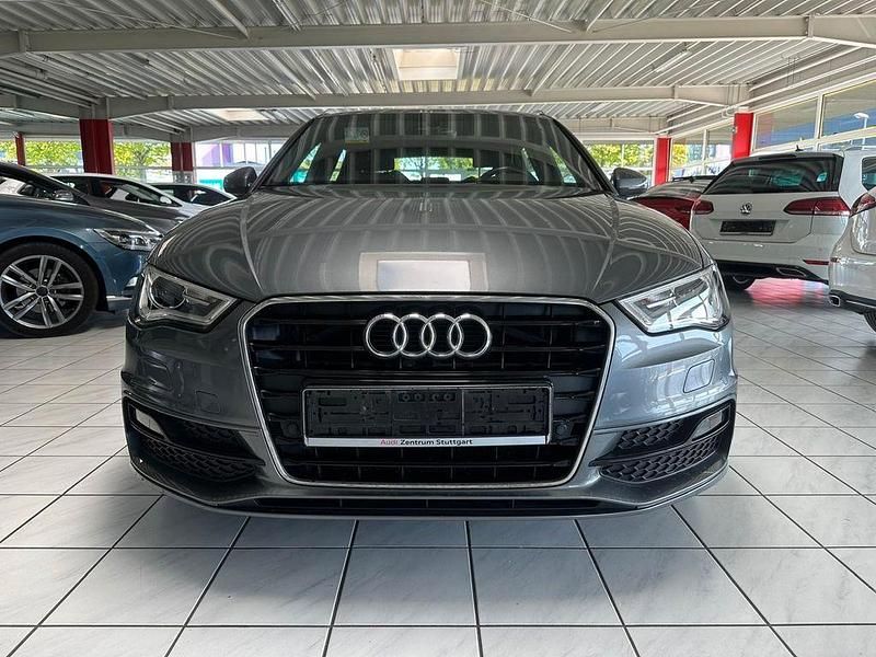 Gebraucht Audi A3 S-Line 179 PS (131 kW) 2016 Grau Limousine