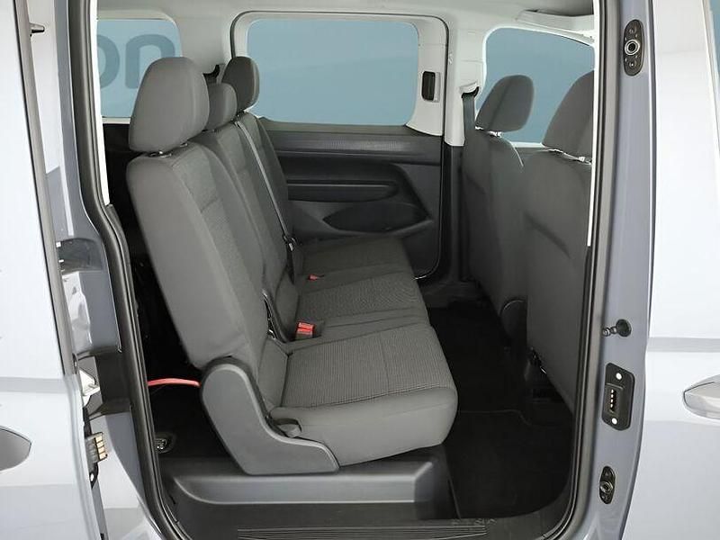 Gebraucht VW Caddy 116 PS (85 kW) 2024 Grau Van / Kleinbus