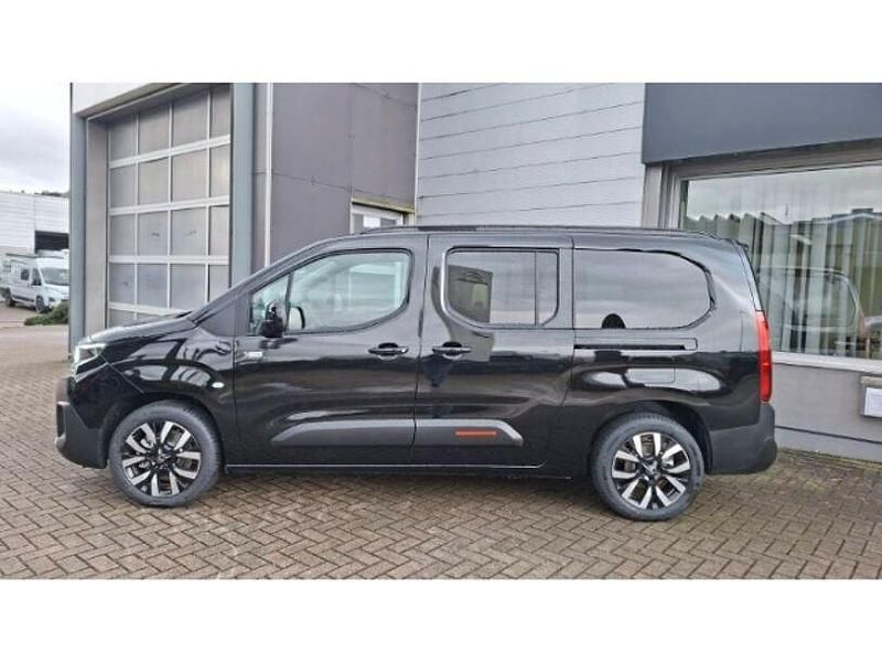 Gebraucht Citroën Berlingo 131 PS (96 kW) 2026 Schwarz Van / Kleinbus