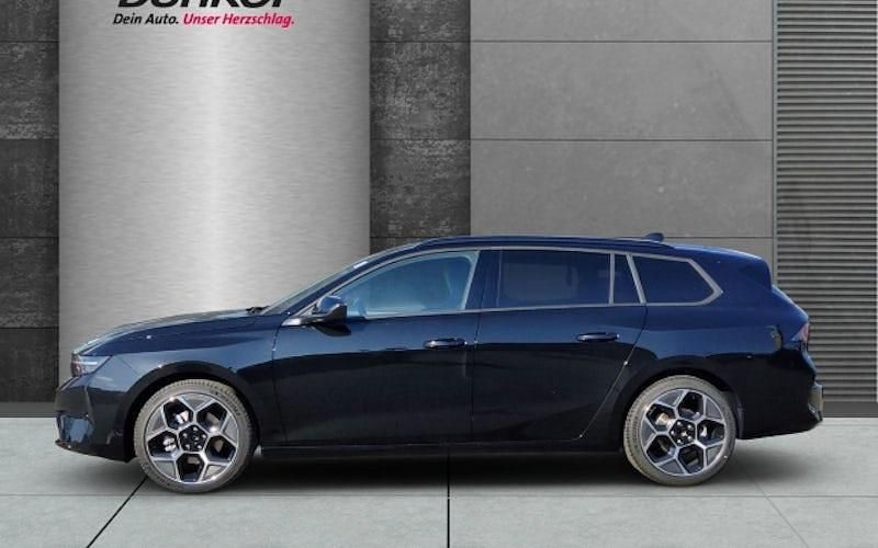 Neu Opel Astra Ultimate 130 PS (95 kW) 2026 Schwarz Kombi