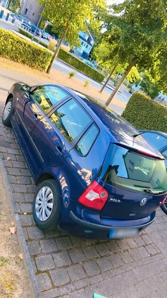 Gebraucht VW Polo 70 PS (51 kW) 2005 Blau Kombi