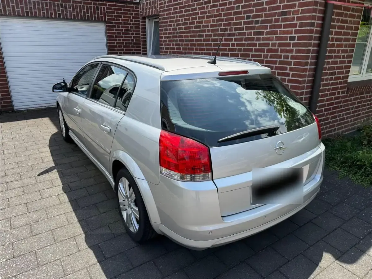 Gebraucht Opel Signum 150 PS (110 kW) 2005 Grau Kleinwagen
