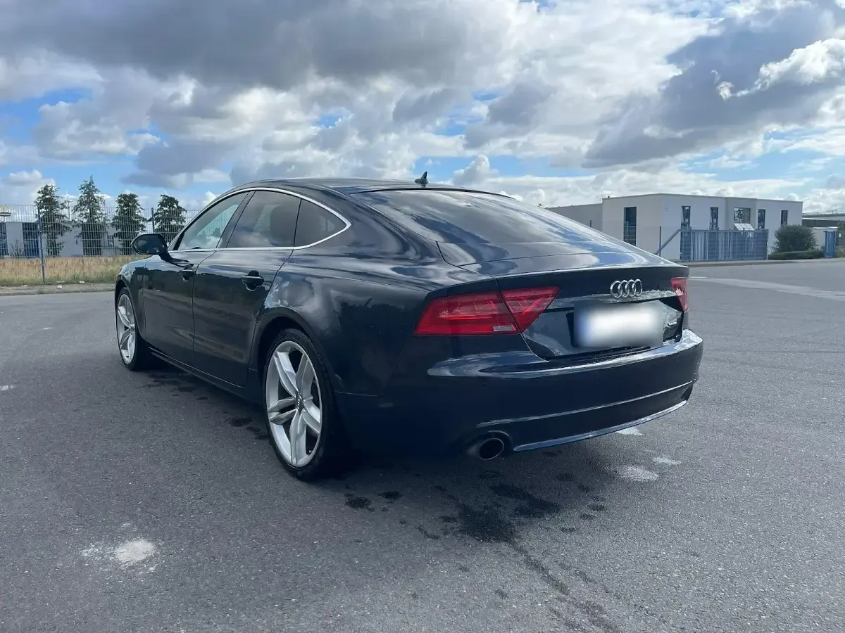 Gebraucht Audi A7 Sportback Sport 333 PS (244 kW) 2014 Blau Kleinwagen