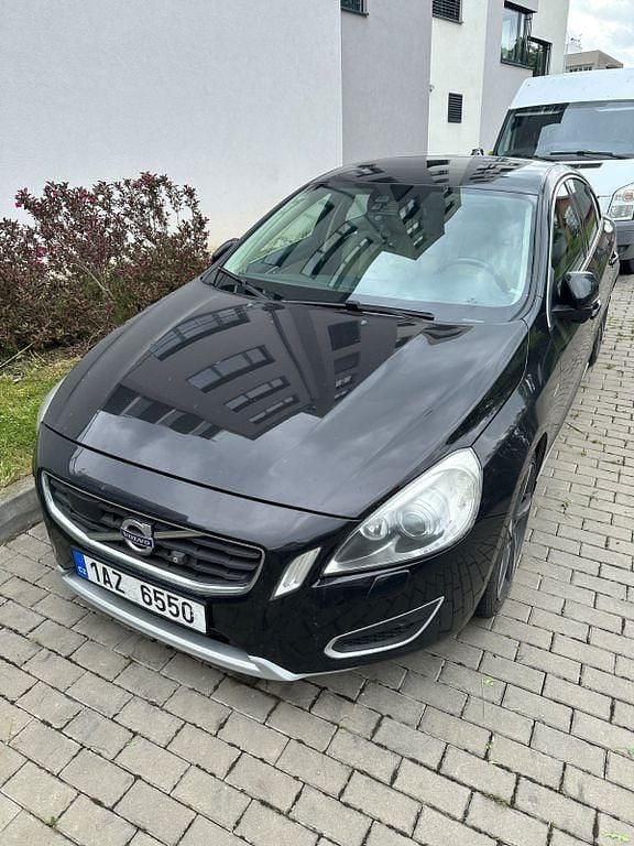 Gebraucht Volvo S60 Summum 329 PS (241 kW) 2010 Schwarz Limousine